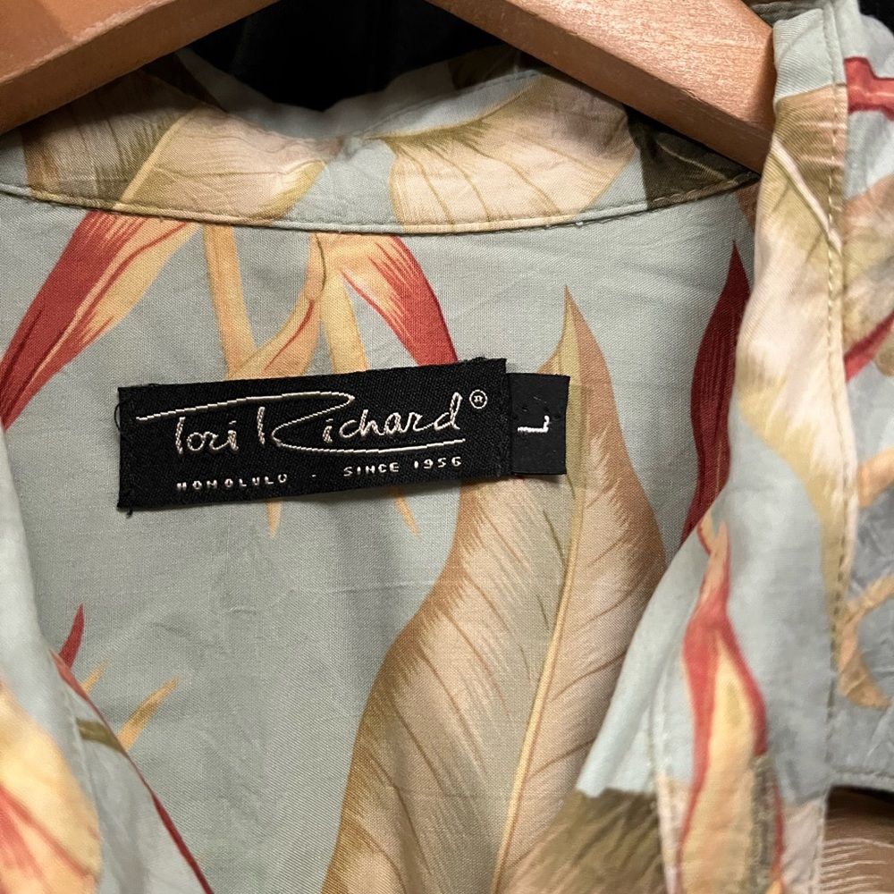 Men's Hawaiian Shirt Green Blue Red Floral Tori R… - image 6